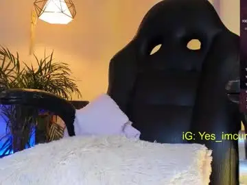 Chaturbate Live Sex of curlyrose_