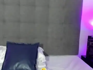 Chaturbate Live Sex of hilary_tailor