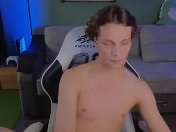Chaturbate Live Sex Cam of lilteddyboy