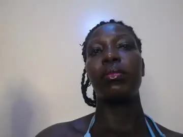 Chaturbate Free Porn Cam of melanin_bae