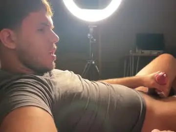 Chaturbate Live Sex Cam of christophertan