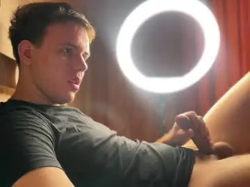 Chaturbate Adult Webcams of christophertan