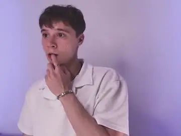 Chaturbate Live Porn of hugebangins_
