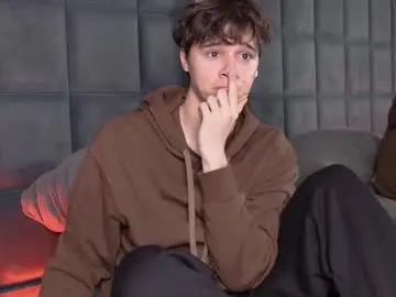 Chaturbate Live Sex of hugebangins_