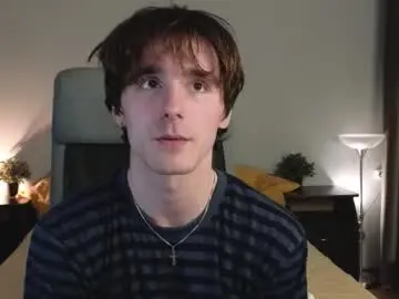 Chaturbate Live Sex Cam of misterhult