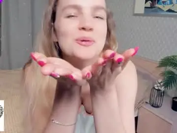 Chaturbate Live Sex Cam of moon_puzzles