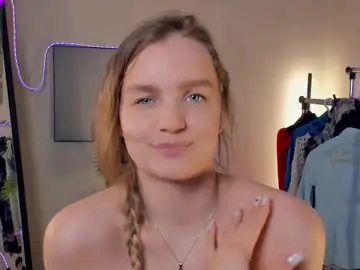 Chaturbate Live Sex Cam of moon_puzzles