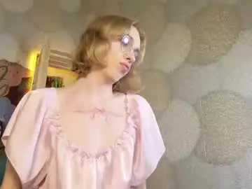Chaturbate Live Porn of barbie_richy