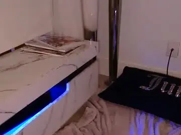 Chaturbate Live Porn of lilbeccaxo