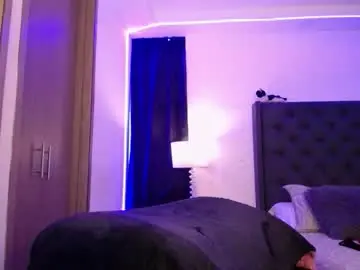 Chaturbate Live Sex of santino_coopers