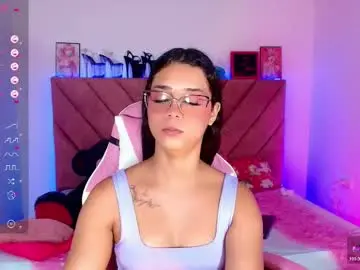 Chaturbate Free Porn Cam of ely_w1