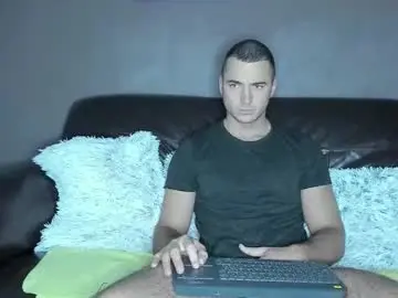 Chaturbate Nude Webcam of paulblack021