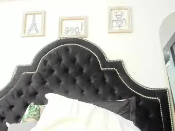 Chaturbate Live Sex Cam of landercruz