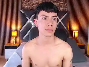 Chaturbate Live Porn of aaron_blink1