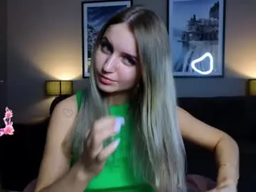 Chaturbate Live Sex Cam of brightrays__