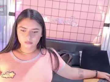 Chaturbate Sex Cam of mensia_hernandez