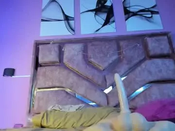 Chaturbate Live Sex Cam of samantaa_liov