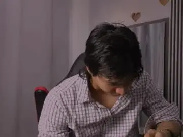 Chaturbate Live Sex Cam of toji_lee