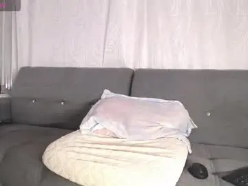 Chaturbate Watch Live Sex Cams of rosalynda_collen