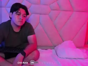 Chaturbate Live Sex Cam of emilyandrew_