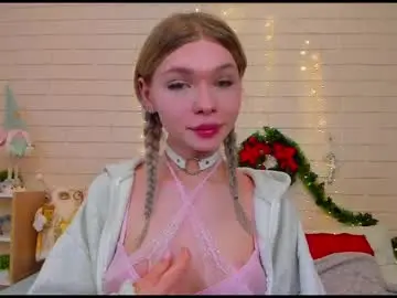 Chaturbate Live Sex Cam of blondy_fina