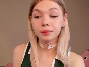 Chaturbate Best live sex cam show of blondy_fina