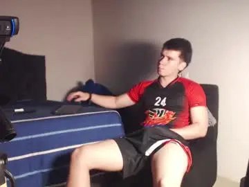Chaturbate Live Sex of harry_brown2324