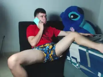 Chaturbate Nude Webcam of harry_brown2324