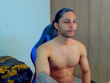 Chaturbate Live Sex Cam of massatgeserotics