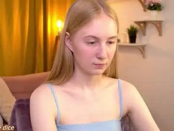 Chaturbate Adult Video Chat of rinavi