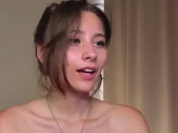 Chaturbate Live Sex Cam of falinecrosthwaite