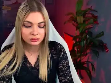 Chaturbate Free Porn Cam of hyileyclark