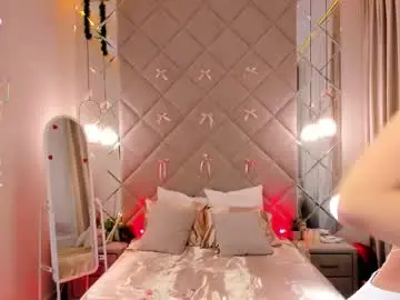 Chaturbate Best live sex cam show of kellyy_bern