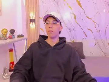 Chaturbate Best live sex cam show of nikolay_gregori