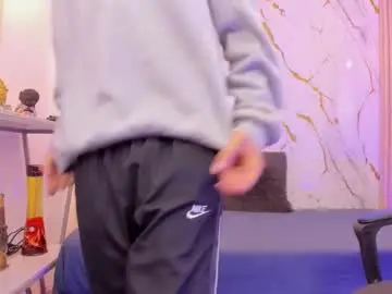 Chaturbate Live Porn of nikolay_gregori