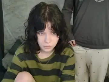 Chaturbate Free Live Porn of bonnie_and_c1yde