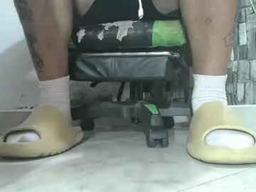 Chaturbate Sex Cam of srfindomfeet_