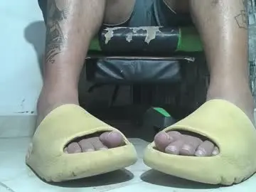 Chaturbate Live Sex of srfindomfeet_