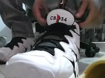 Chaturbate Best Webcam of srfindomfeet_