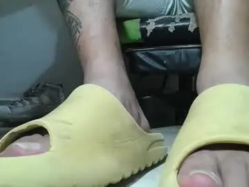 Chaturbate Free Live Porn of srfindomfeet_