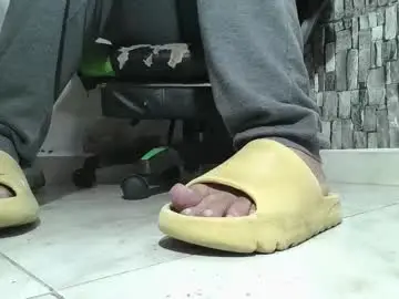 Chaturbate Private Sex Chat of srfindomfeet_