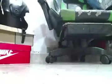 Chaturbate Watch Live Sex Cams of srfindomfeet_