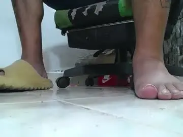 Chaturbate Sex Cam of srfindomfeet_