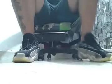 Chaturbate Best live sex cam show of srfindomfeet_