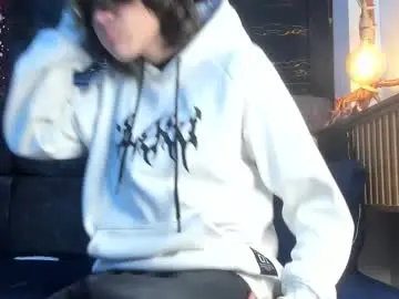 Chaturbate Live Sex Cam of diamond_twink