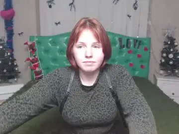 Chaturbate Live Sex Cam of evelinaredfox