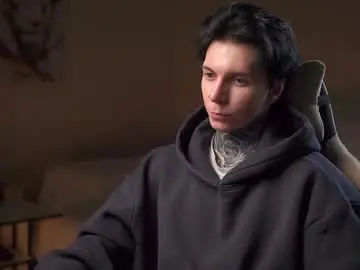 Chaturbate Live Sex Cam of chillguy2k