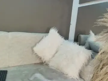 Chaturbate Adult Webcam of ariia_monroee