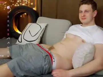 Chaturbate Adult Video Chat of charlie_smiley