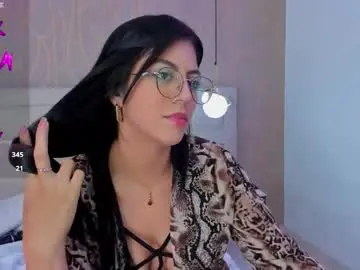 Chaturbate Free Porn Cam of gabbyyowen_